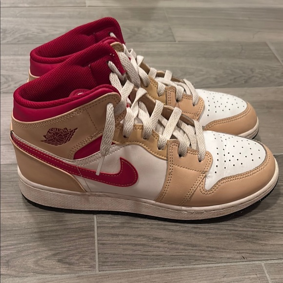 Nike Jordan Kids Red and Tan High-Top Sneakers Size 7Y - Picture 1 of 6